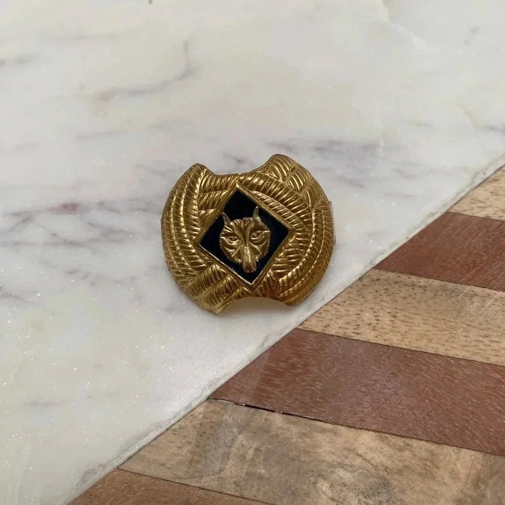 Vintage - Wolf Insignia Scarf Pin / Buckle